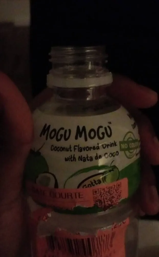Mogu mogu coconut flavoured drink