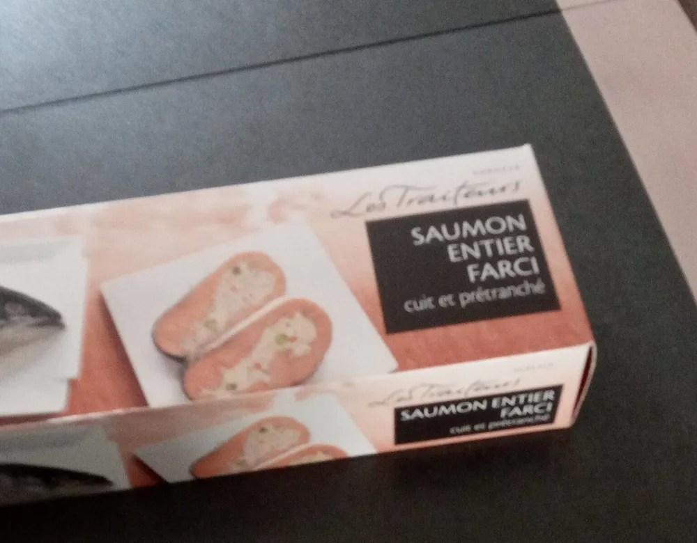 Saumon entier farci