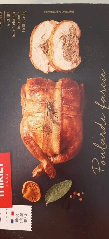 Poularde farcie girolles