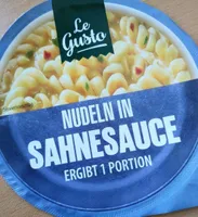 Nudeln in Gulaschsosse