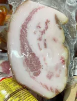 Guanciale stagionato a trancio