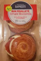 Bun feuilleté tomate-mozzarella