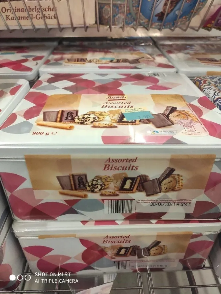 Assorted biscuits