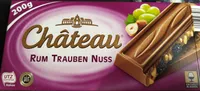 Edel-Vollmilch schokolade mit Rum-Rosinen und gehackten Haselnüssen