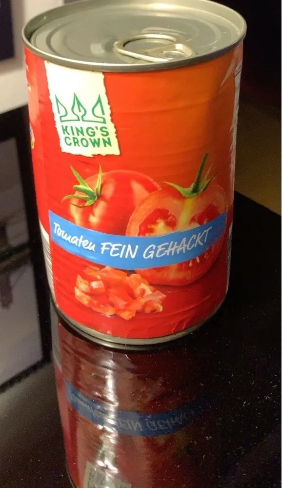 Tomaten fein gehackt