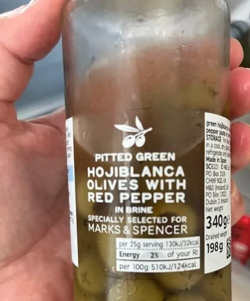 Pitted green olives w red pepper