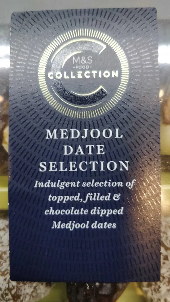 Mejdool date selection
