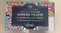 sardine fillet in olive oil with chili