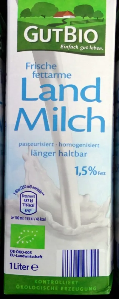 Frische fettarme Landmilch