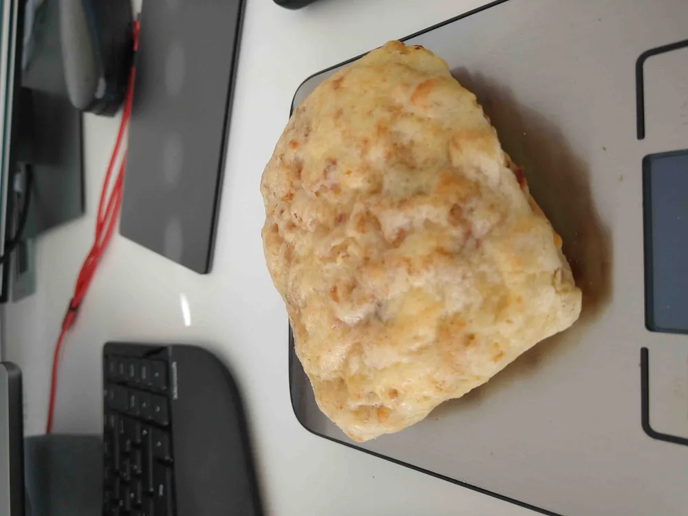 Käse-Zwiebel-Brötchen