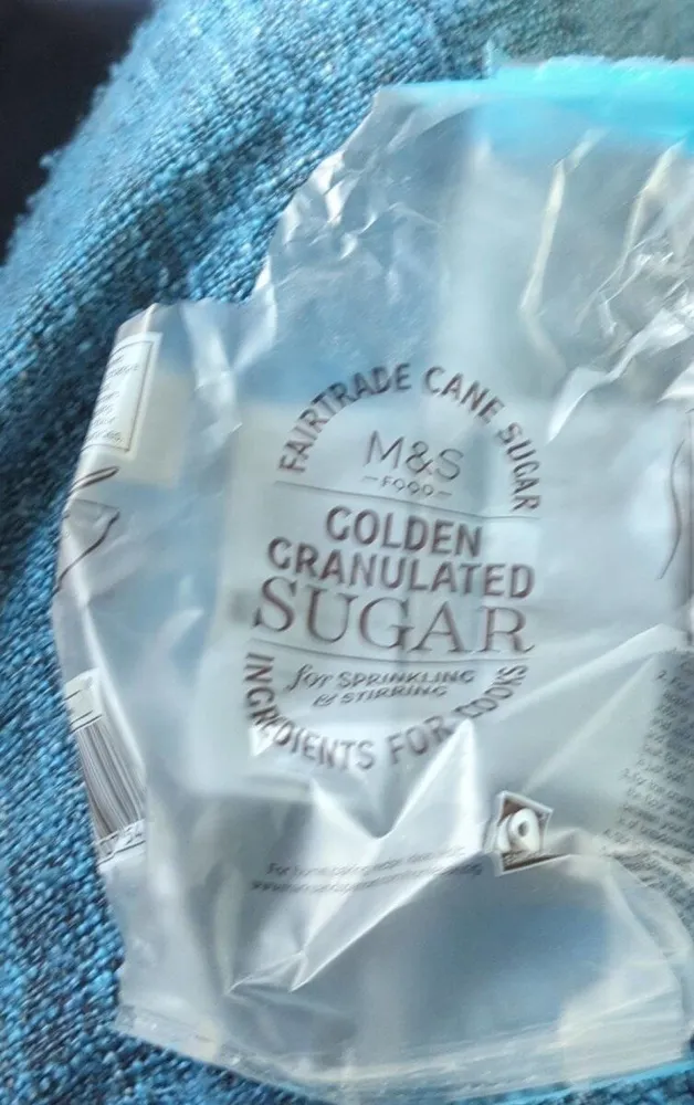Golden granulated sugar
