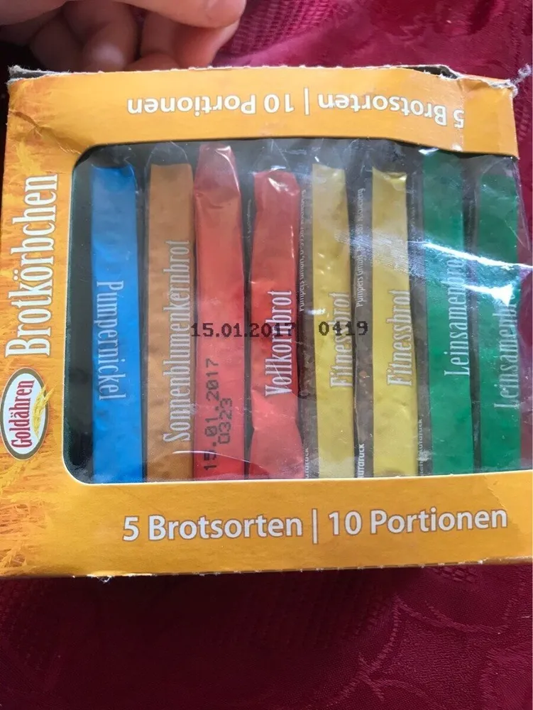 Brotkörbchen Pumpernickel Roggenvollkornbrot