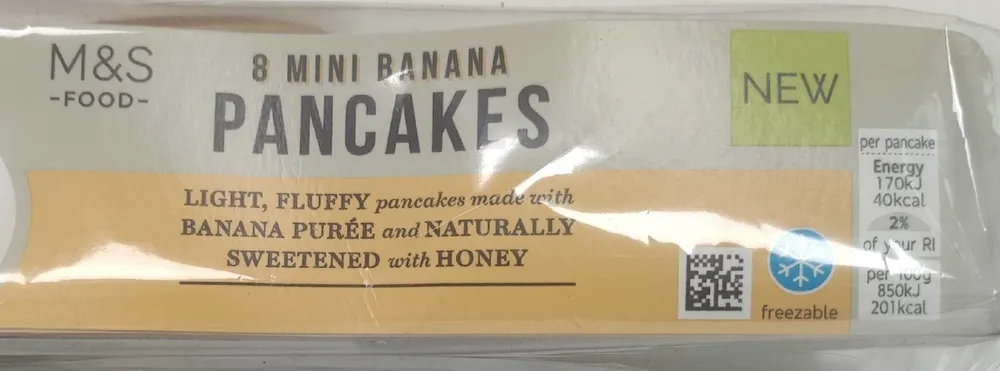 8 mini banana pancakes