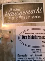 Käsesalat mit Ananas