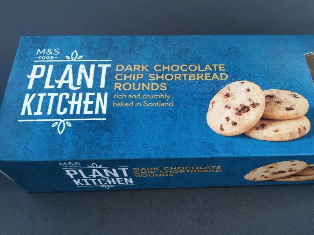 Dark Chocolate Chip Shortbread Rounds