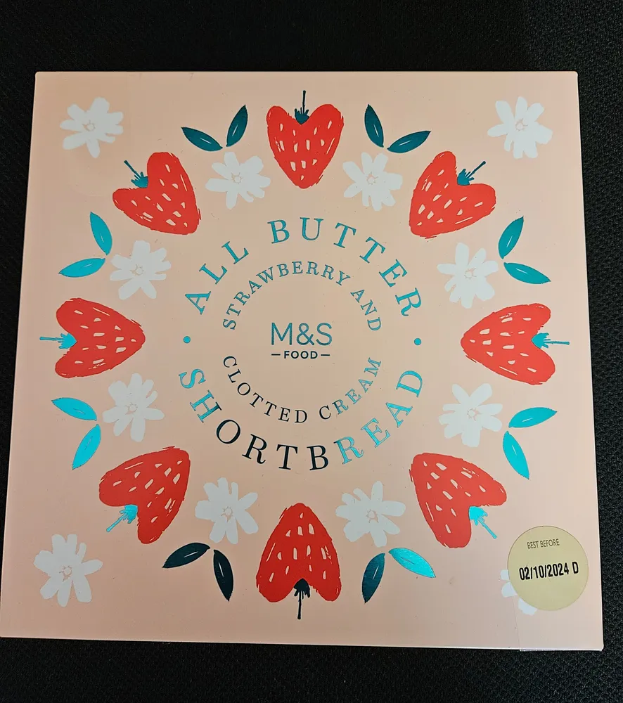 All Butter Strawberry and Clotted Cream Shortbread