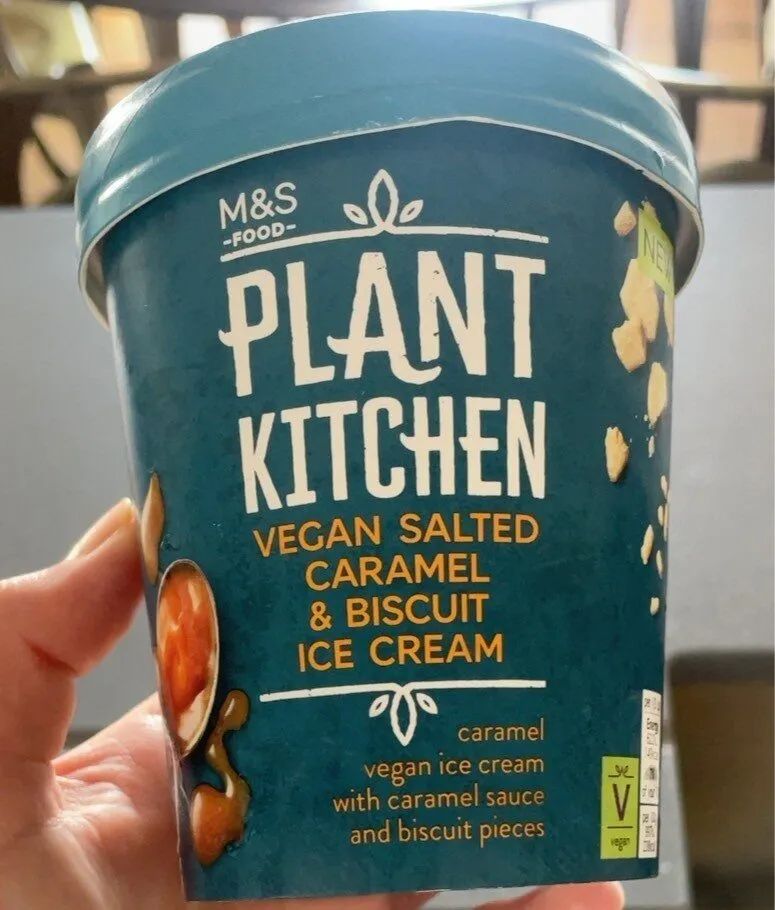 Vegan salted caramel & biscuit ice cream