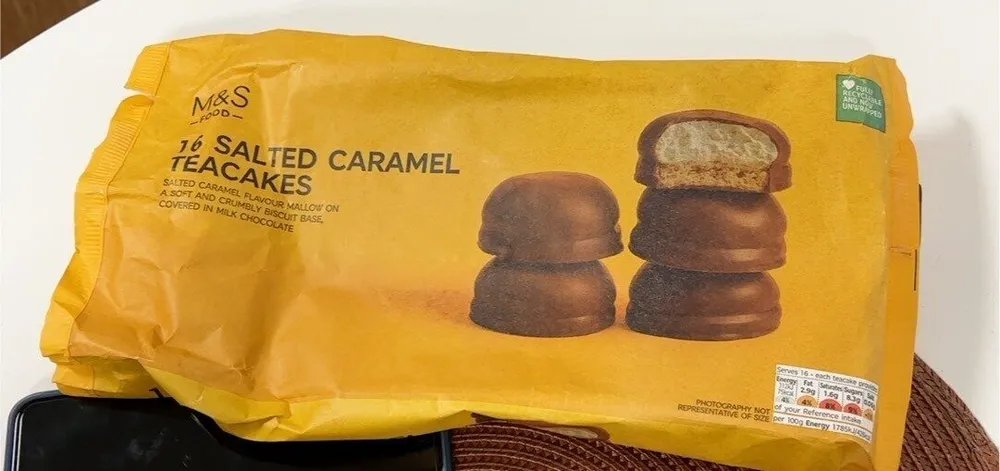 Salted caramel teacakes