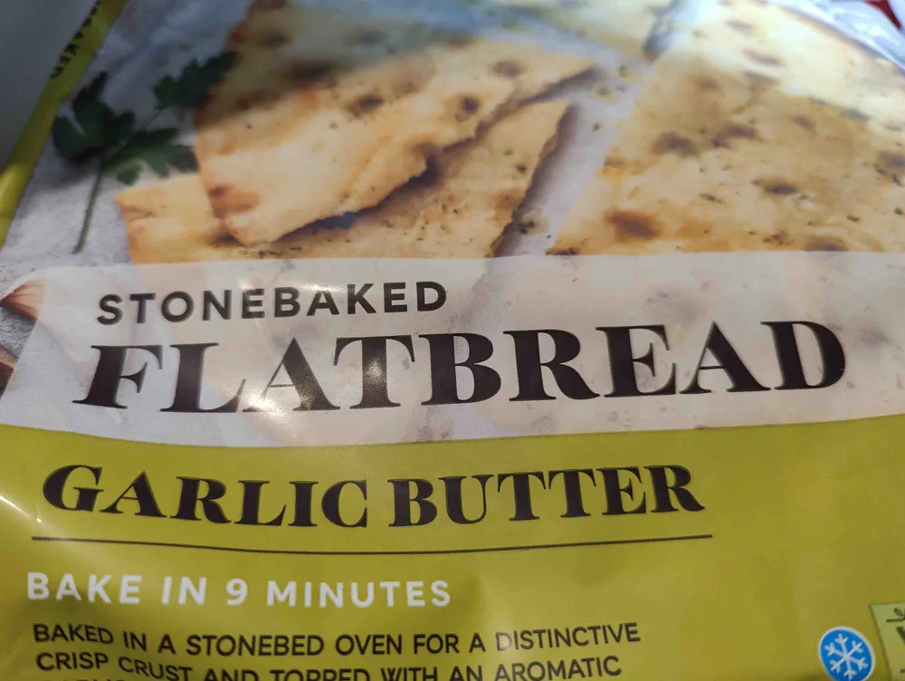 Stonebaked flatbread garlic butter