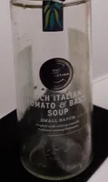 Rich Italian Tomato and Basil Soup