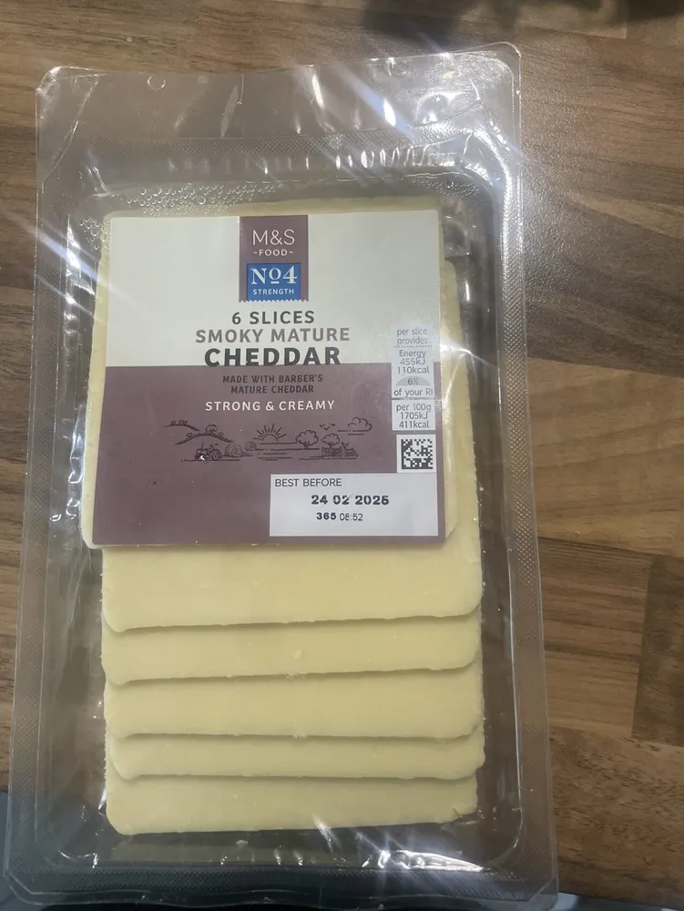 Smokey Mature Cheddar Slice