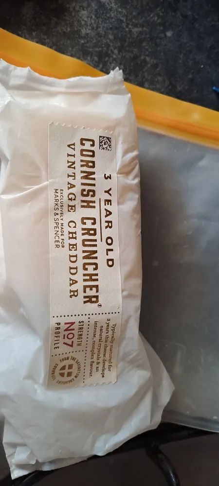 3 year old cornish cruncher vintage cheddar