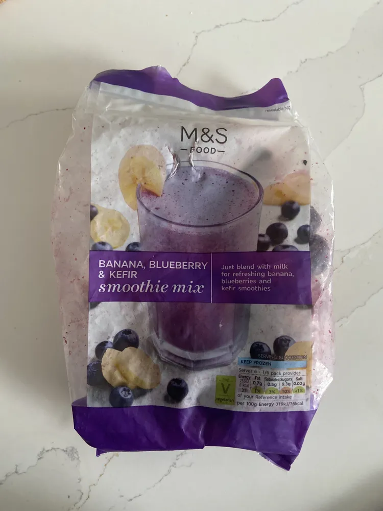 BANANA, BLUEBERRY & KEFIR smoothie mix
