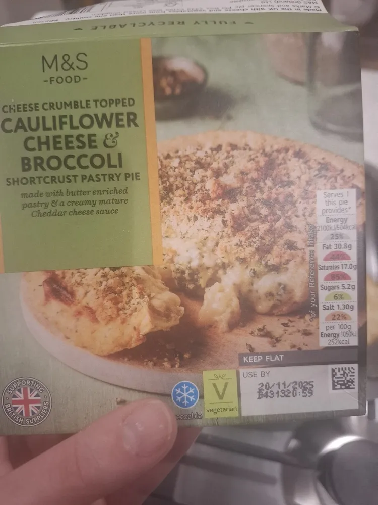 Cauliflower Cheese & Broccoli Pie