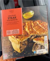 Steak puff pastry pie
