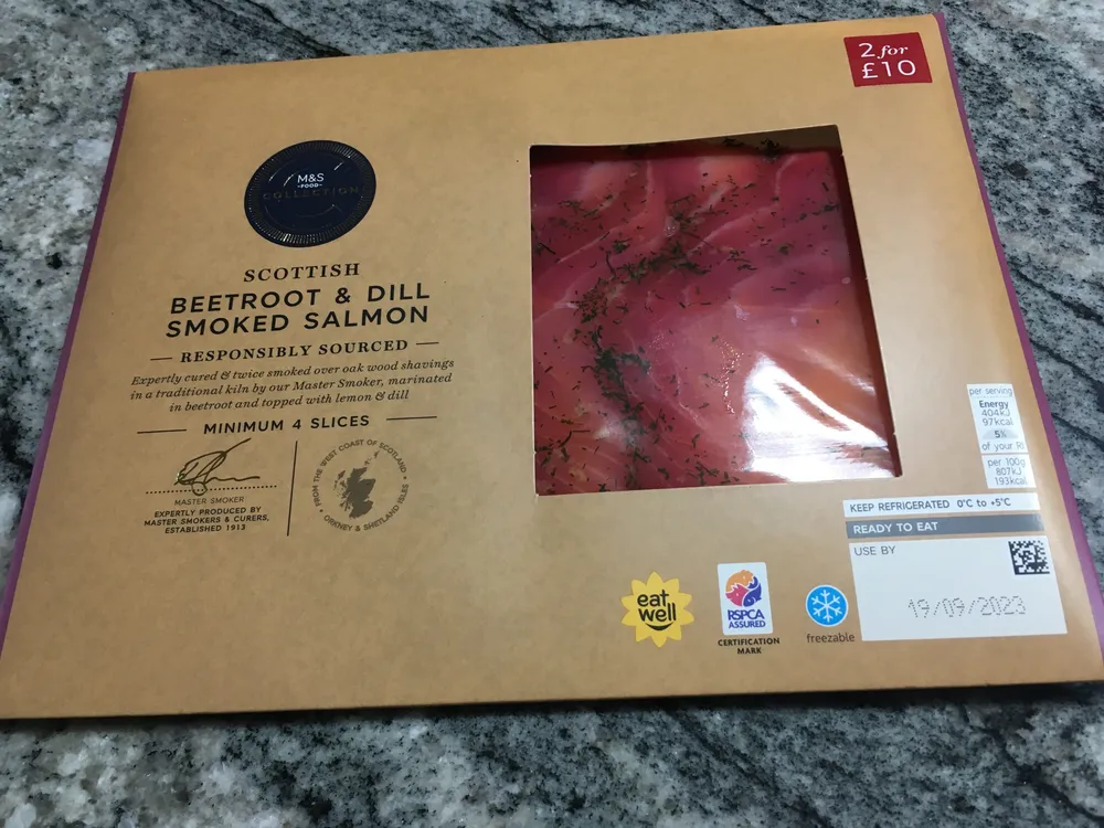 smoked salmon with beetroot and dill