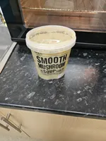Smooth mushroom soup