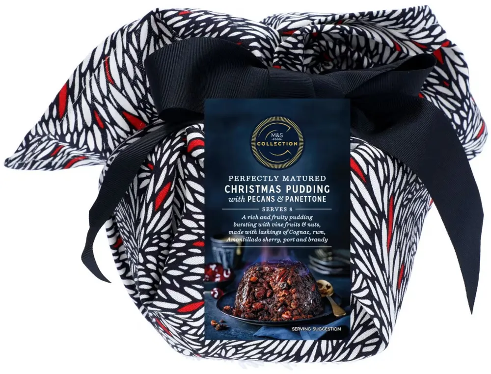 Perfectly Matured Christmas Pudding with Pecans and Panetton