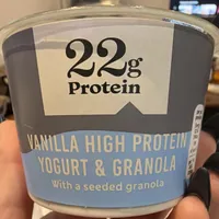 vanilla yoghurt and granola
