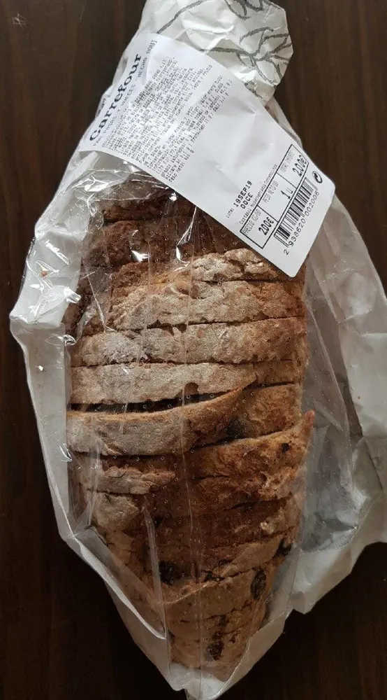 Pan de pasas y nueces