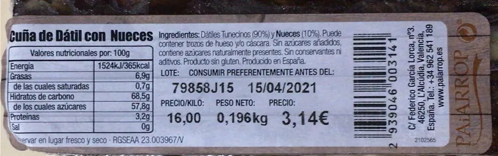 Cuña de dátil con nueces