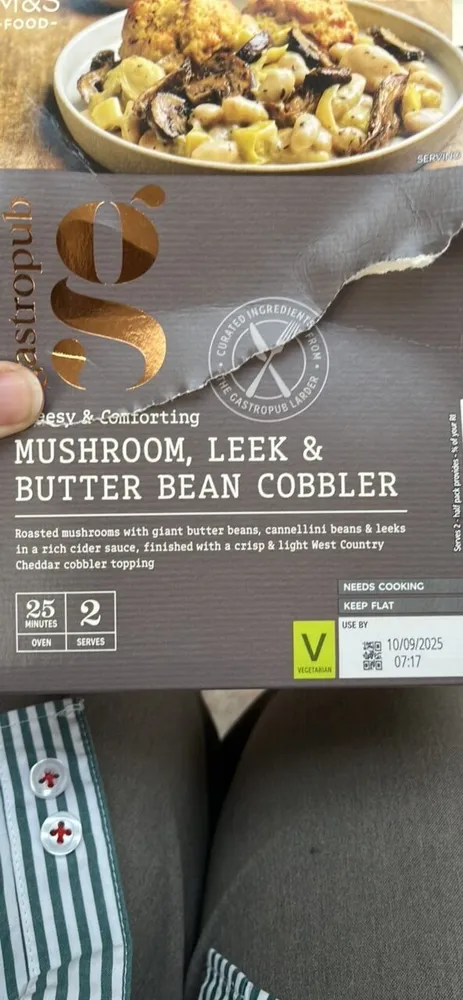 Mushroom, Leek & Butter Bean Cobbler