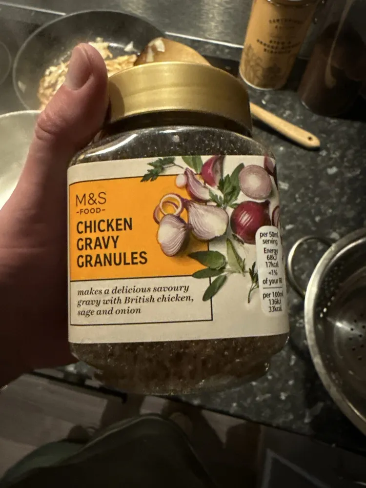 M&S chicken Gravy