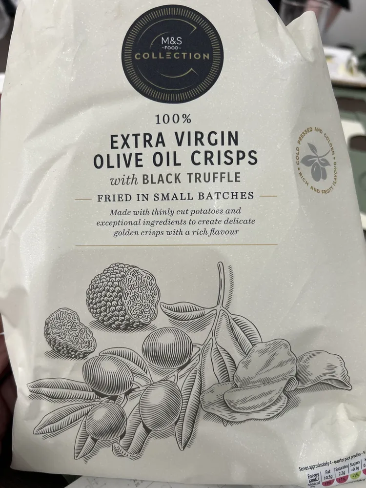 Extra Virgin Olive Oil Crisps (Black Truffle)