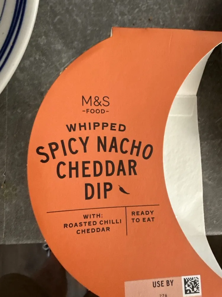 M&S -FOOD- WHIPPED SPICY NACHO CHEDDAR DIP Reduced