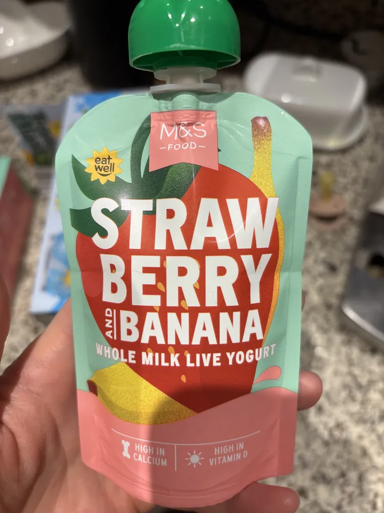 Strawberry And Banana Live Yoghurt Pouch