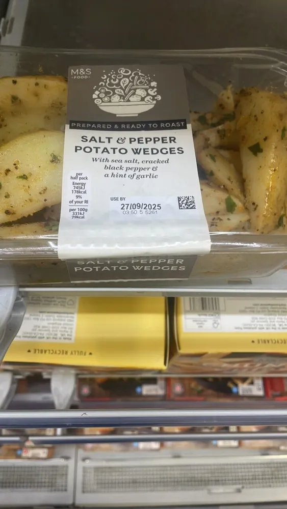 SALT AND PEPPER POTATO WEDGES