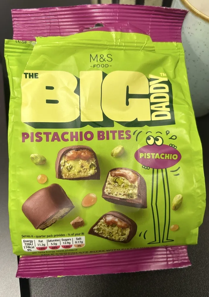 PISTACHIO BITES