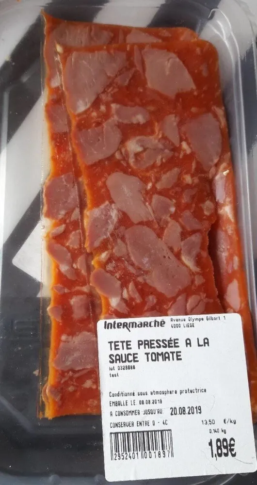 Tête pressée à la sauce tomate