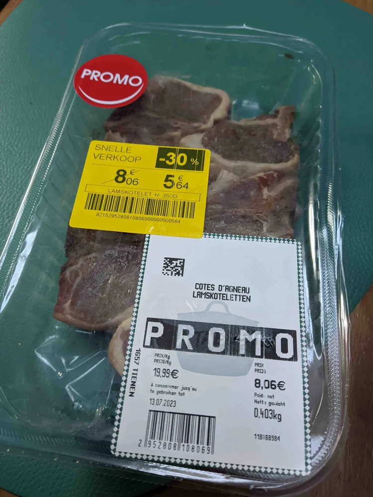 Côtés d'agneau lamskoteletten
