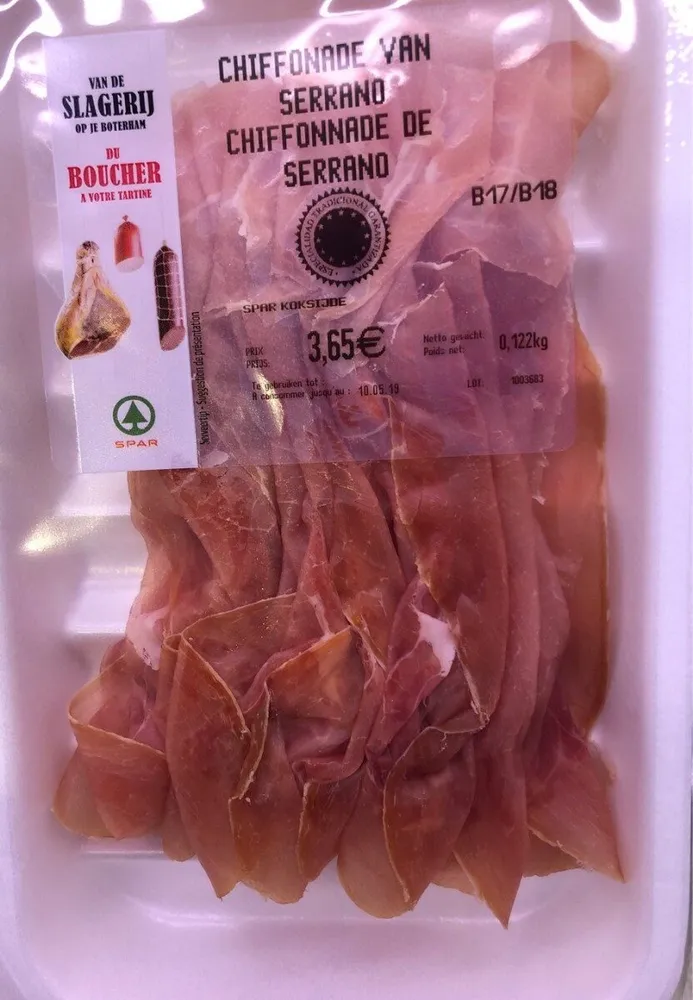 Chiffonade de serrano