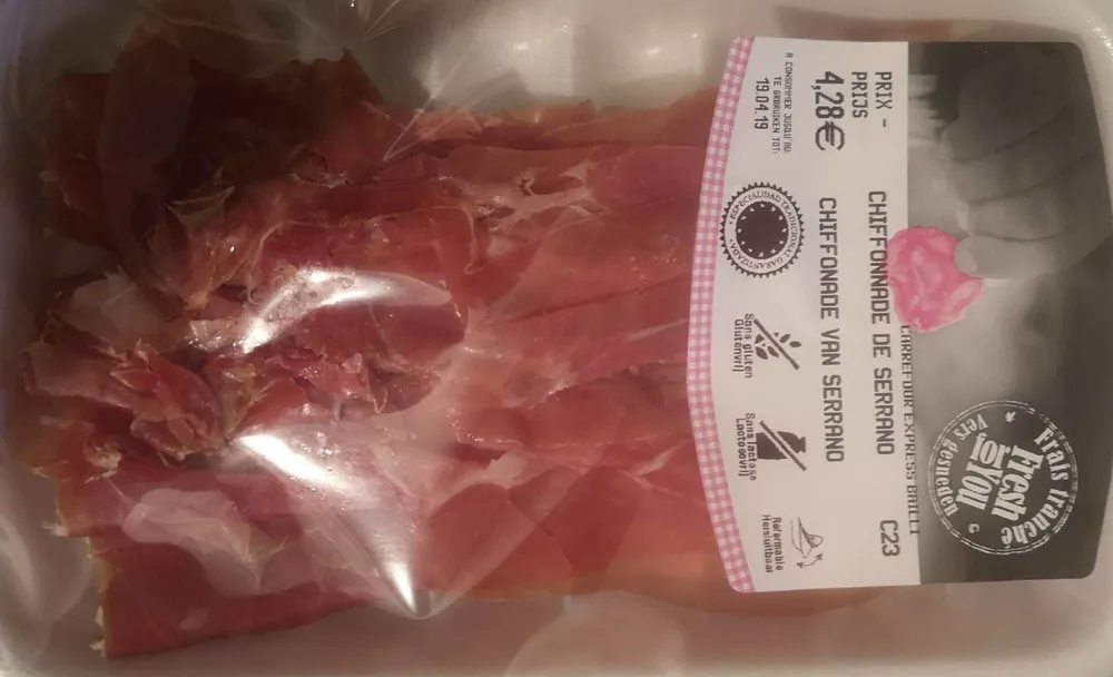 Chiffonnade de serrano