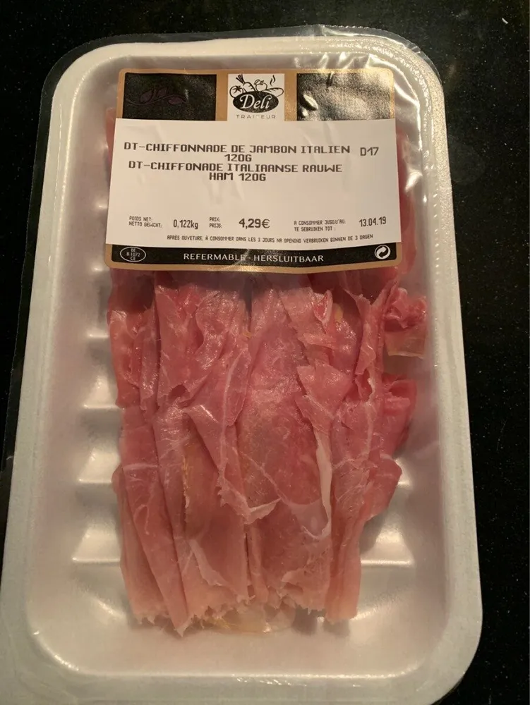 Chiffonnade de jambon italien