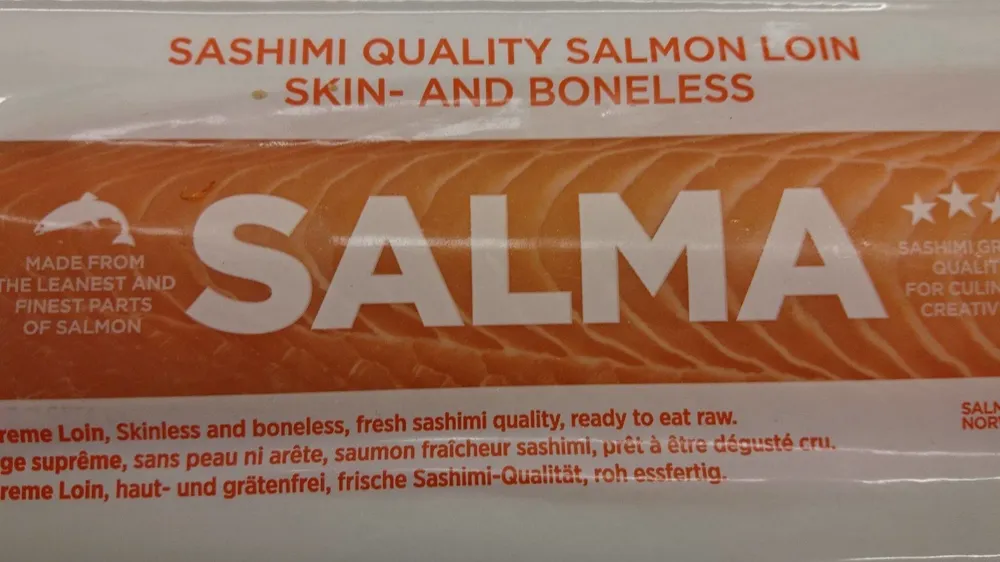 Sashimi quality salmon loin