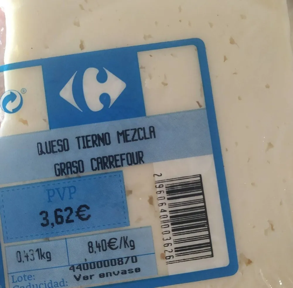 Queso tierno mezcla graso