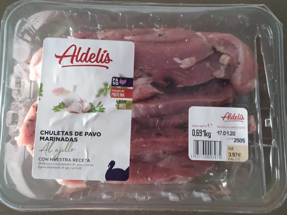 Chuletas de pavo marinadas al ajillo